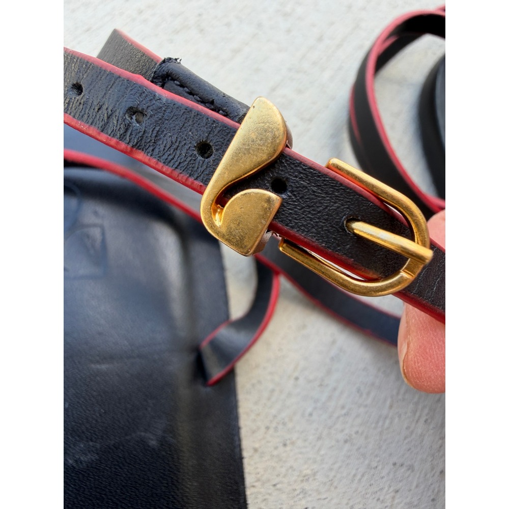 Larroude Biarritz Flat Sandals Black Multi Leather Gold Toe Ring Strappy Size 9 - Picture 5 of 8